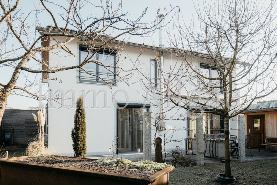 Westansicht Einfamilienhaus Mauerstetten