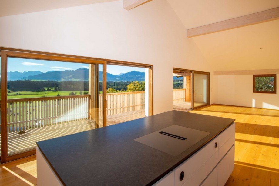 K�che - Ausblick Dachgeschosswohnung Oy-Mittelberg / Unterschwarzenberg