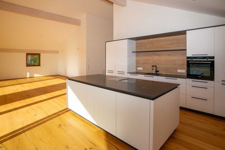 K�che - Wohnen Dachgeschosswohnung Oy-Mittelberg / Unterschwarzenberg